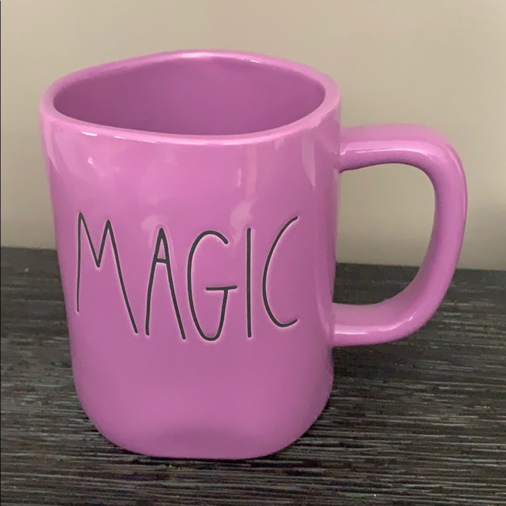 Rae Dunn Magic Mug